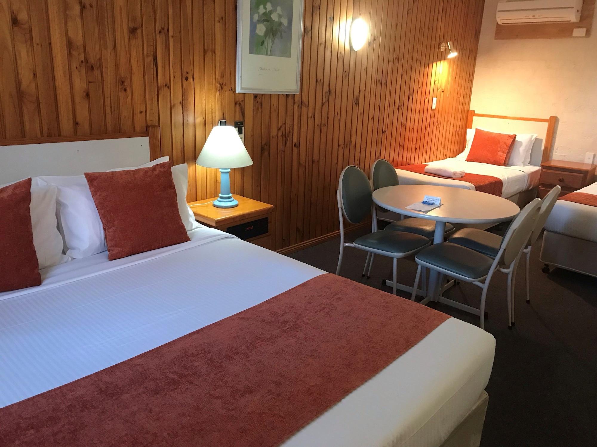 Blue Diamond Motor Inn ダボ エクステリア 写真