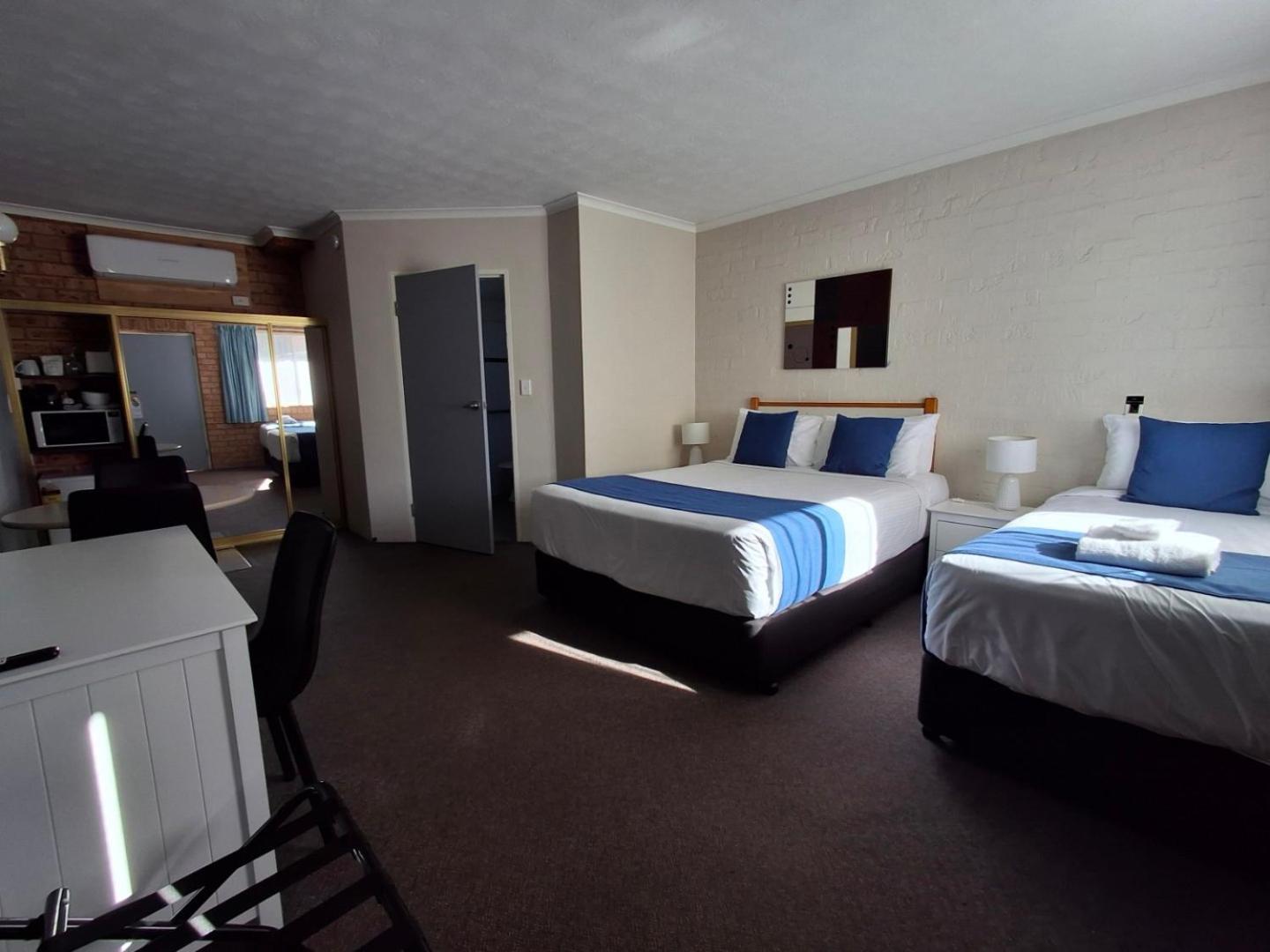 Blue Diamond Motor Inn ダボ エクステリア 写真