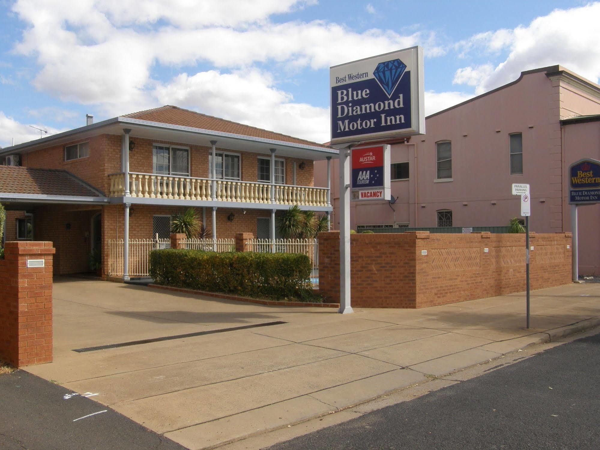 Blue Diamond Motor Inn ダボ エクステリア 写真